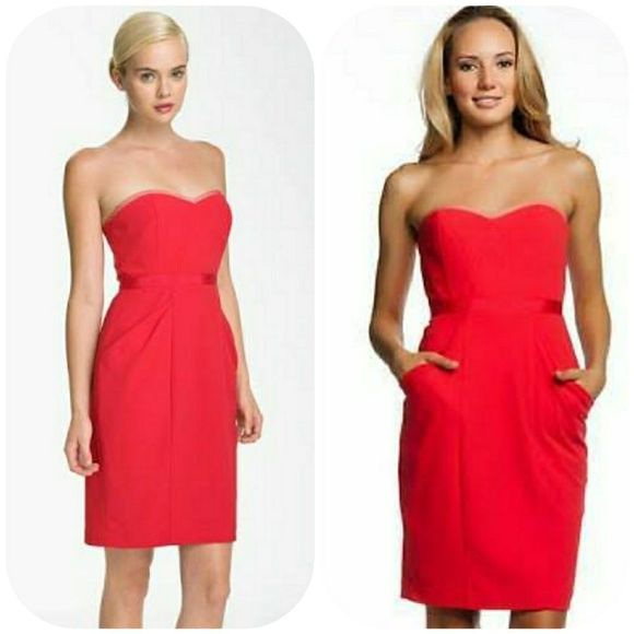 BCBGMaxAzria Dresses & Skirts - BCBG Máx Azria Daphine Strapless Dress